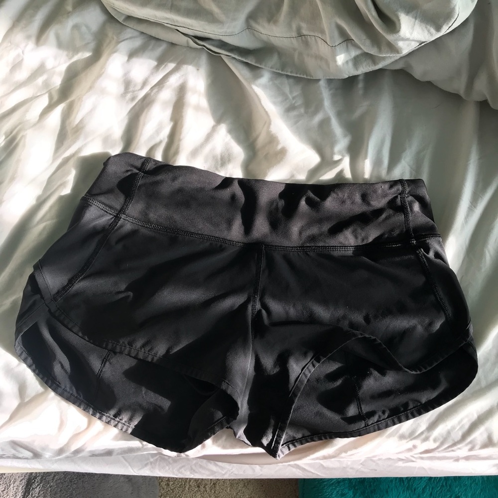 lululemon speed short size 4 black